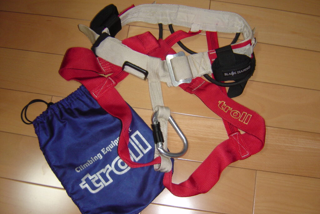 トロールのシットハーネス